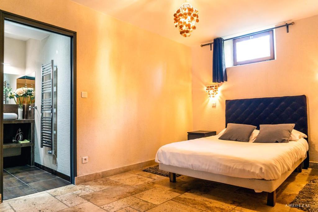 La Ferme Des Moulineaux Hotell Bailly  Eksteriør bilde